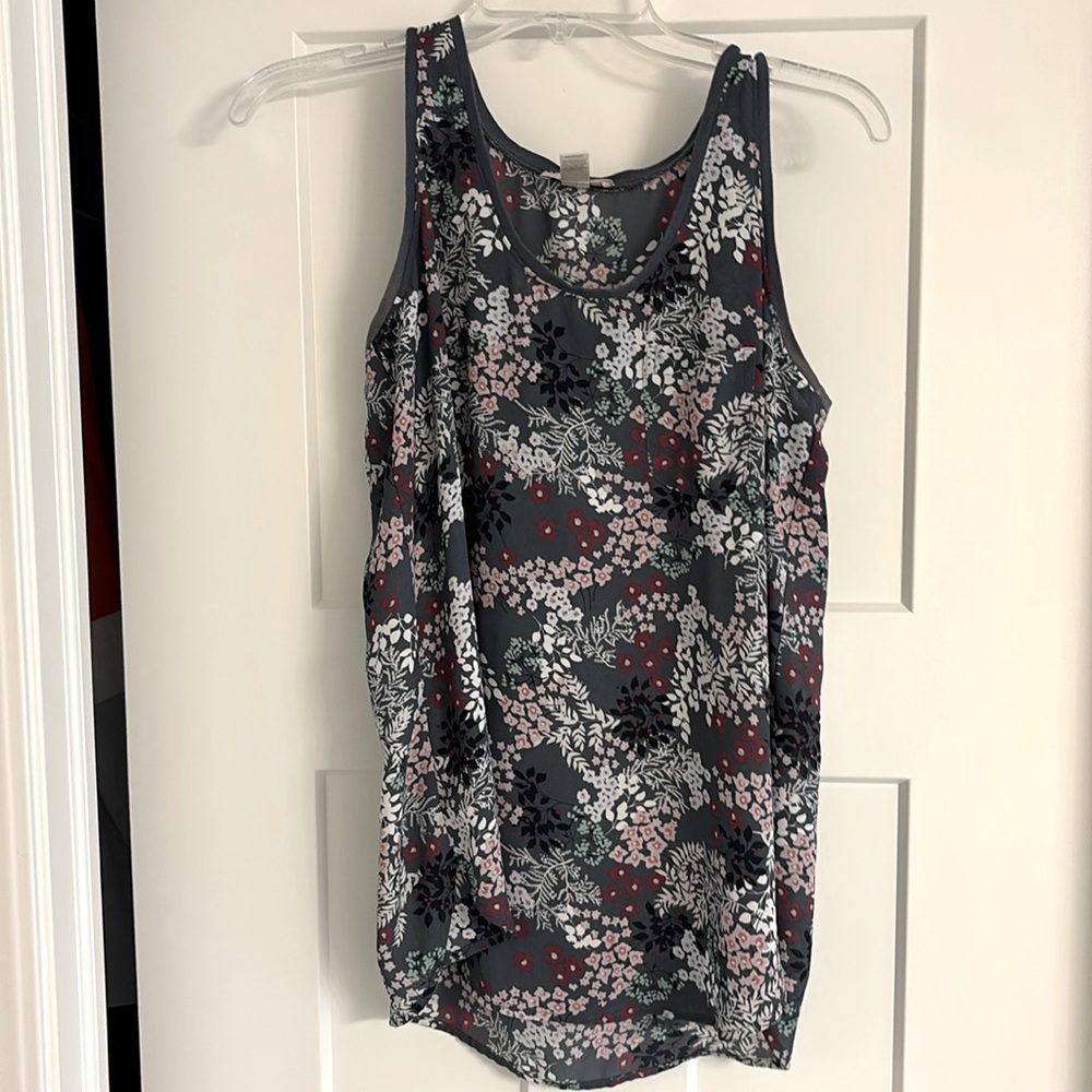 Loft dressy top